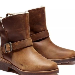 Ladies size 7 timberland boots